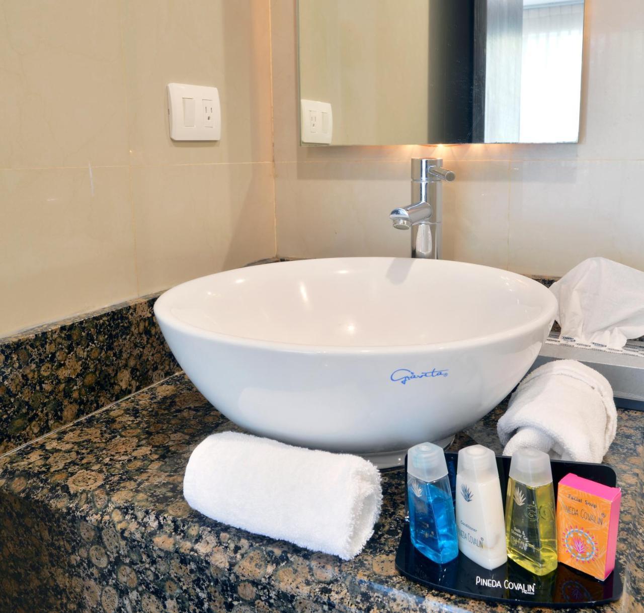 Suites Ciceron Mexico Extérieur photo
